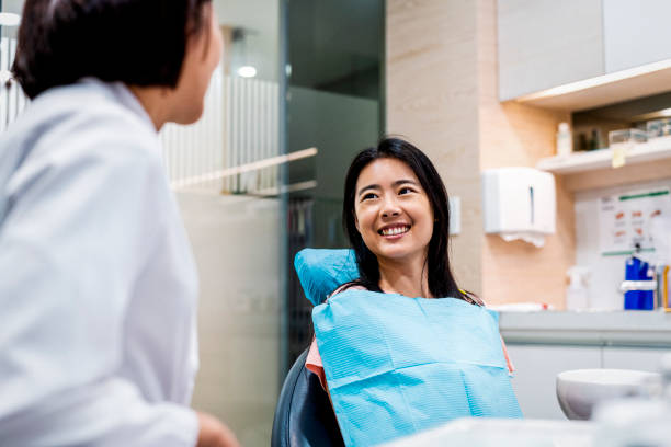 Best Veneers and Lumineers  in Knollwood, IL